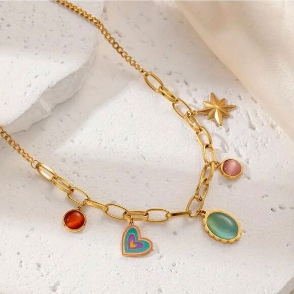 Boho Style Chic Gold Plated Necklace - Picture 6 of 7